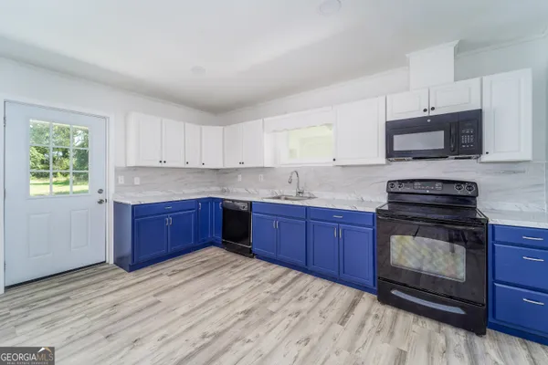 $165,000 | 210 West Graham Street, McRae-Helena, GA 31055