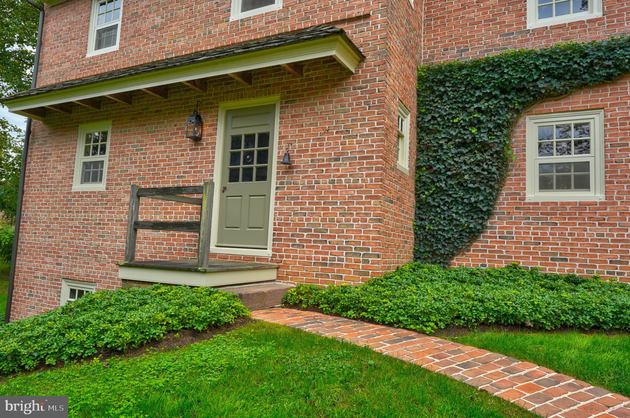 1508 Powell Road Coatesville, PA 19320 - Photo 4 of 36 Simple though quality at each corner