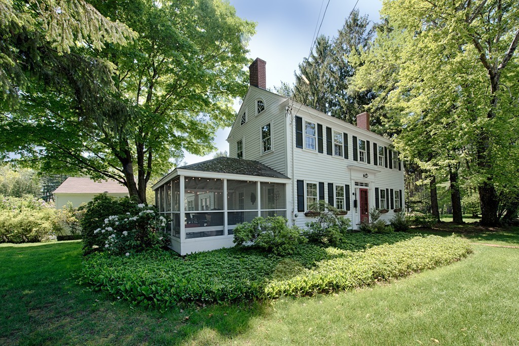 33 Topsfield Road Boxford, MA 01921 - Photo 1 of 30