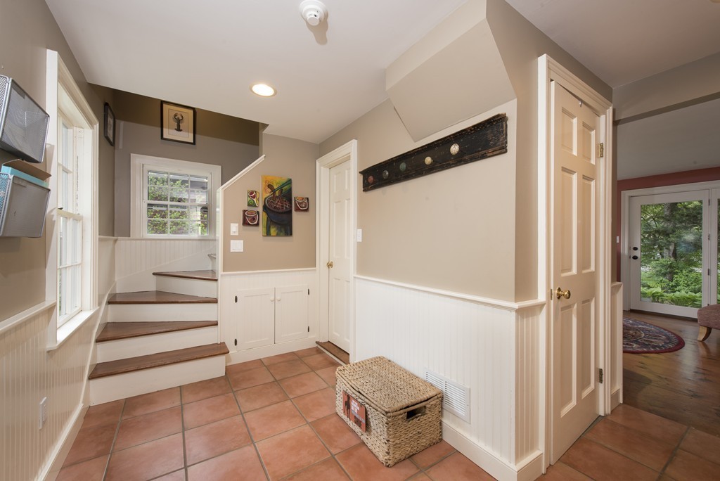 33 Topsfield Road Boxford, MA 01921 - Photo 15 of 30