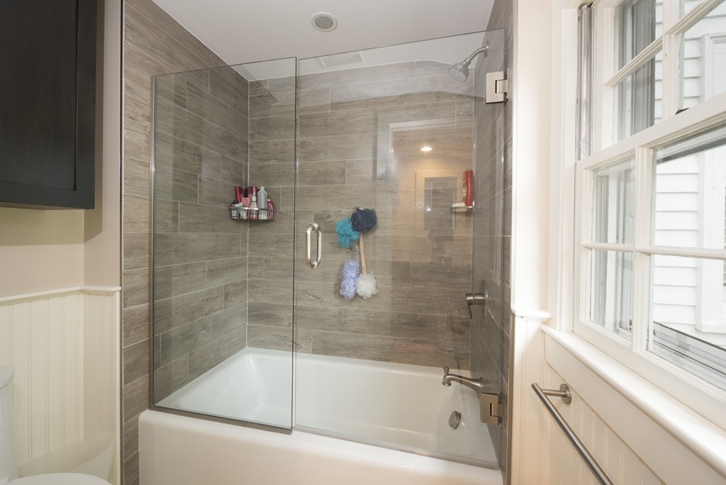 33 Topsfield Road Boxford, MA 01921 - Photo 18 of 30