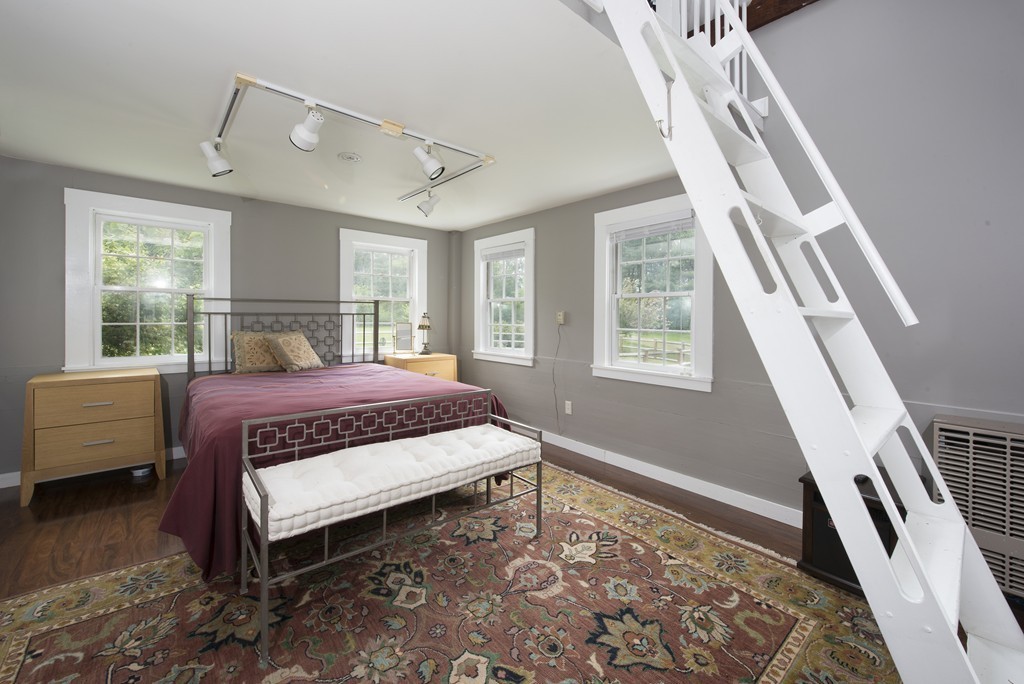 33 Topsfield Road Boxford, MA 01921 - Photo 26 of 30
