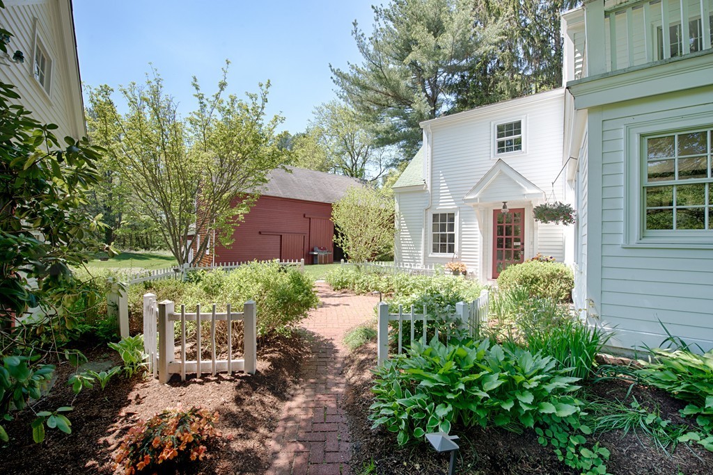 33 Topsfield Road Boxford, MA 01921 - Photo 27 of 30