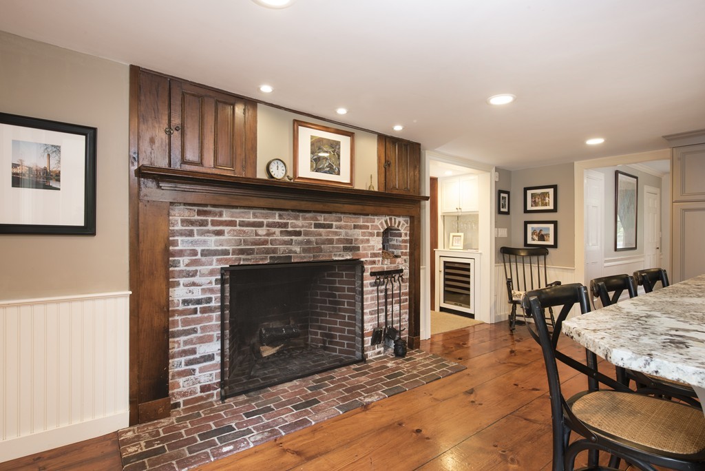 33 Topsfield Road Boxford, MA 01921 - Photo 7 of 30