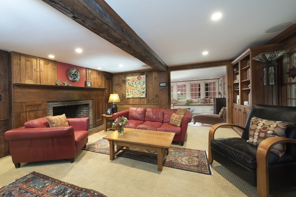 33 Topsfield Road Boxford, MA 01921 - Photo 9 of 30