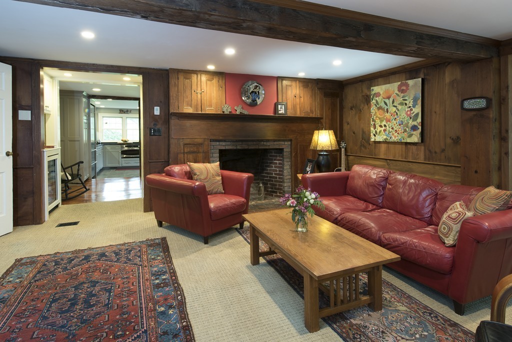 33 Topsfield Road Boxford, MA 01921 - Photo 10 of 30