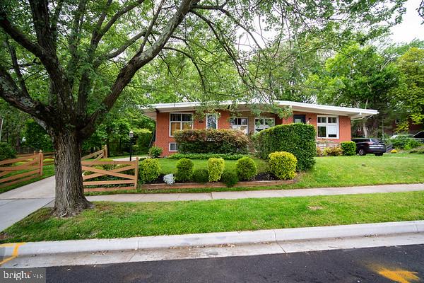 6816 Barnett Road Baltimore, MD 21239 - Photo 1 of 25