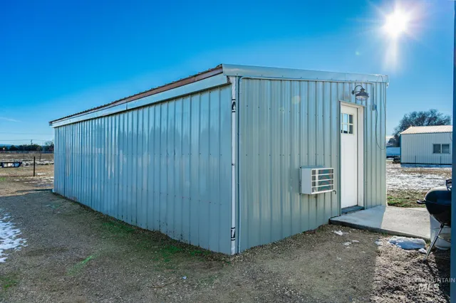 $325,000 | 1207 Erlebach Way, Ontario, OR 97914