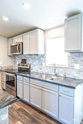 $325,000 | 1207 Erlebach Way, Ontario, OR 97914