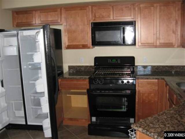 17000 Wedge Parkway, Unit 2111 Reno, NV 89511 - Photo 4 of 5 Photo 4