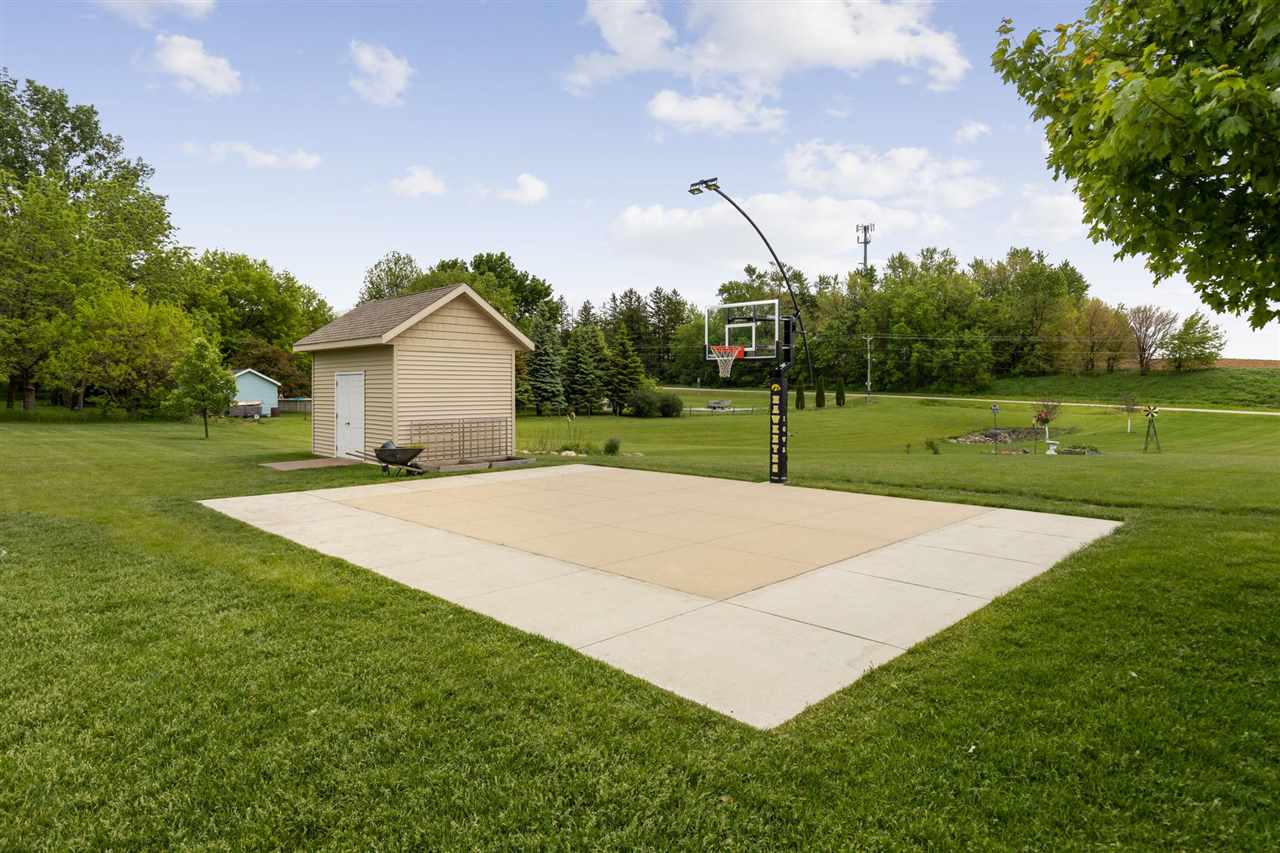 104 Ridge Drive Fairfax, IA 52228 - Photo 32 of 36 Gallery Image 32