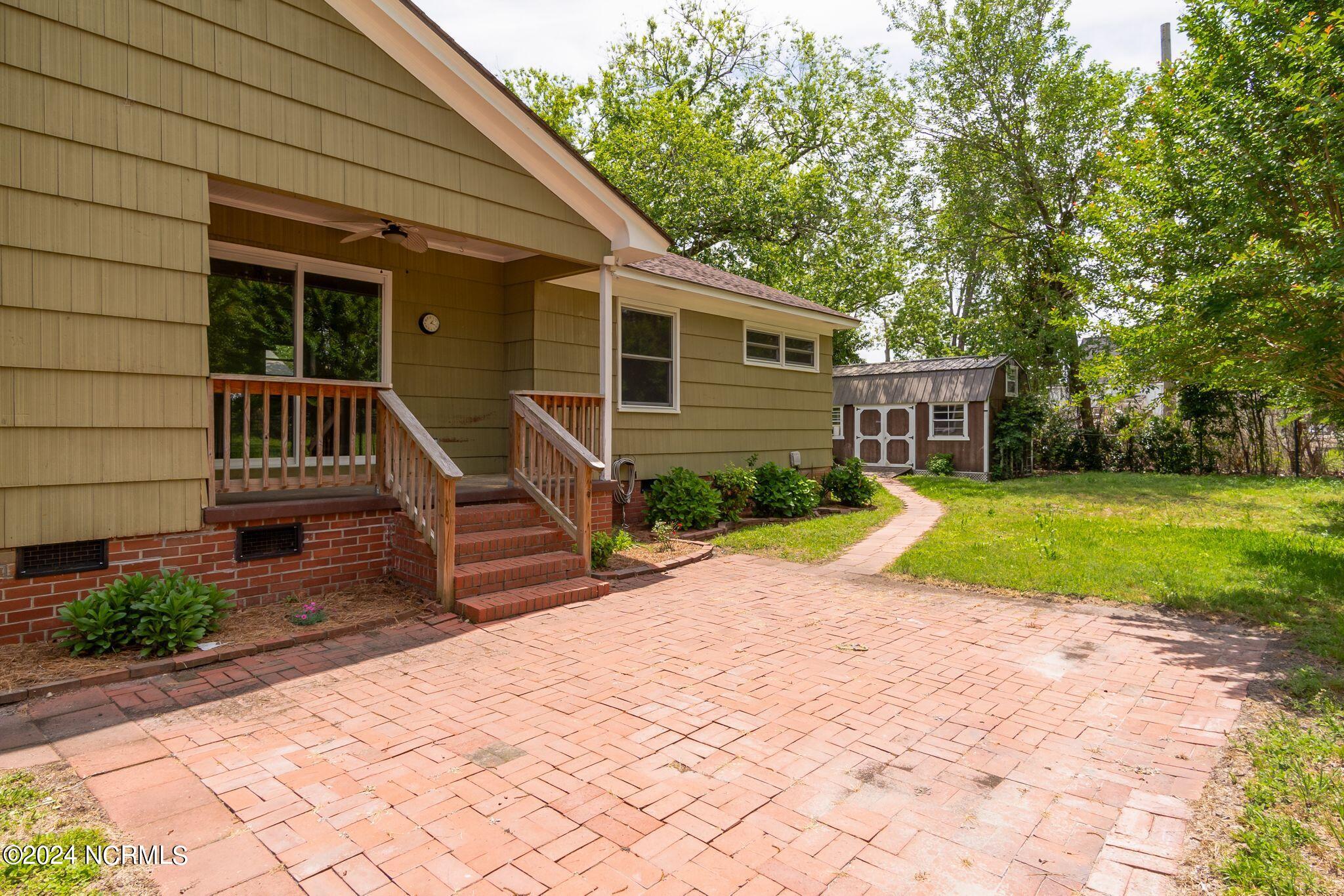 1609 High Street New Bern, NC 28560 - Photo 31 of 50 Back