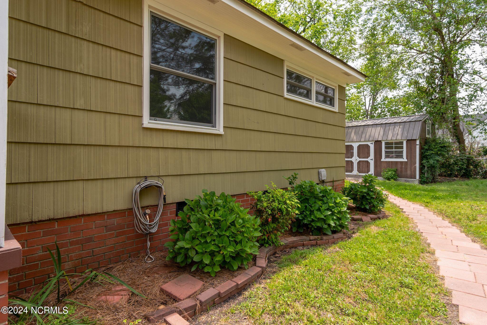 1609 High Street New Bern, NC 28560 - Photo 35 of 50 Back