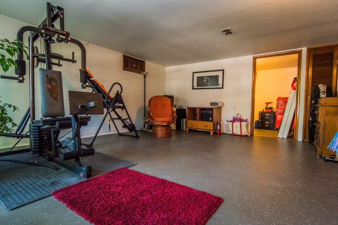 1410 Ridgeway Avenue Vincennes, IN 47591 - Photo 13 of 20 Gallery Image 13