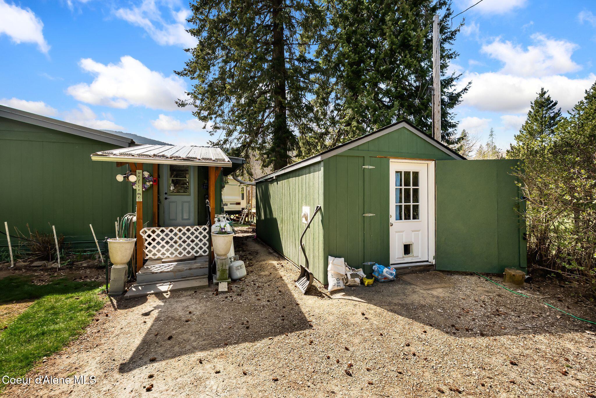 3464 Upper Pack River Road Sandpoint, ID 83864 - Photo 27 of 40 27_KFM06636