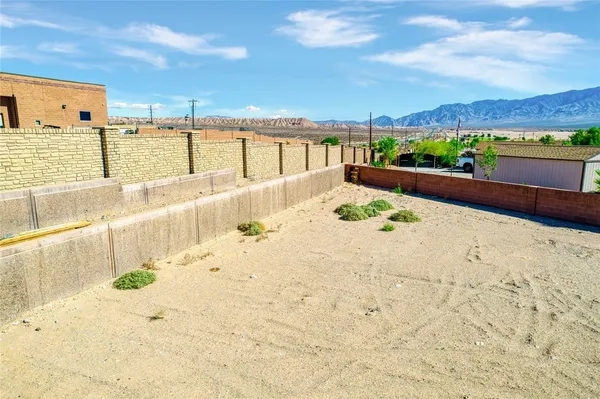 $179,000 | 2453 South Tessaro Court, Littlefield, AZ 86432