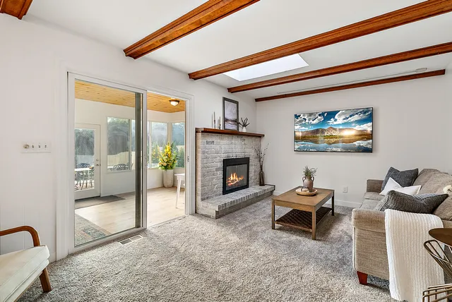 $435,000 | 1554 Broadview Drive, Jenison, MI 49428