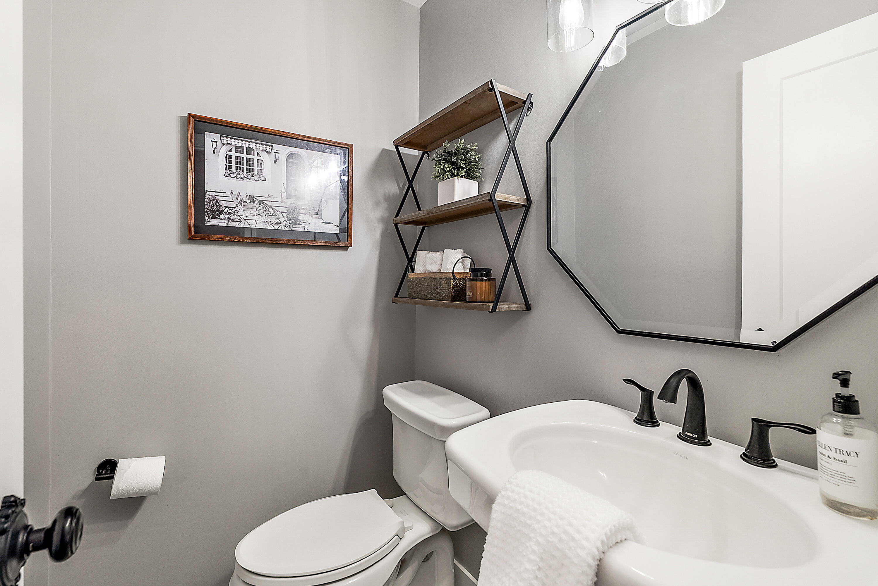 1554 Broadview Drive Jenison, MI 49428 - Photo 24 of 54 38-1554 Broadview Dr-38