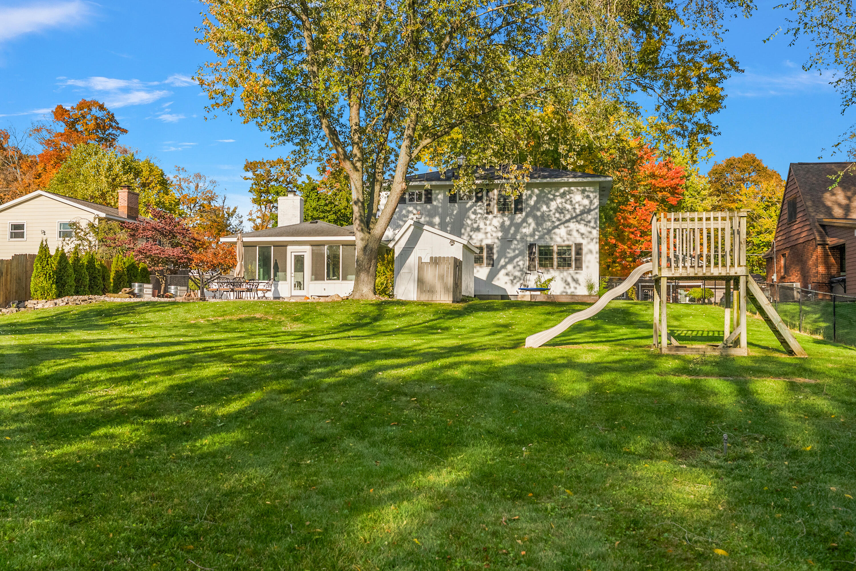 1554 Broadview Drive Jenison, MI 49428 - Photo 46 of 54 12-1554 Broadview Dr-12