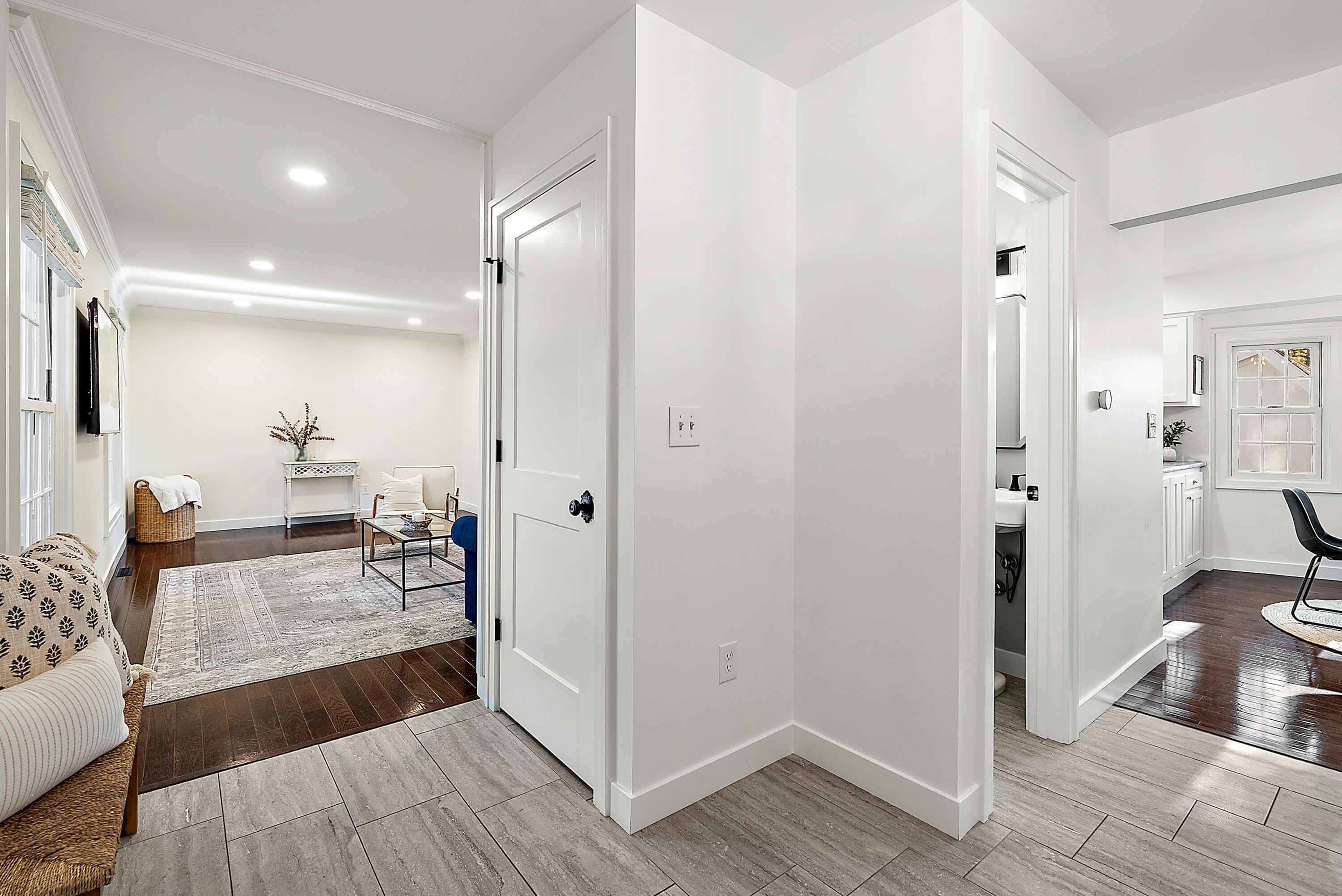 1554 Broadview Drive Jenison, MI 49428 - Photo 5 of 54 20-1554 Broadview Dr-20