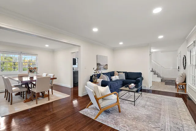 $435,000 | 1554 Broadview Drive, Jenison, MI 49428