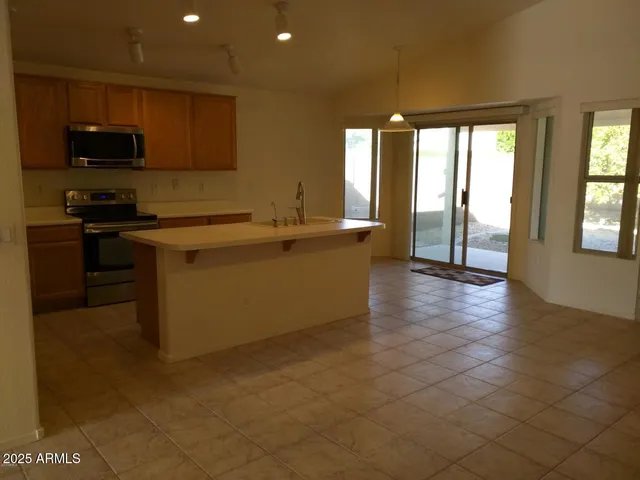 $2,350 | 1924 West Mockingbird Drive, Chandler, AZ 85286