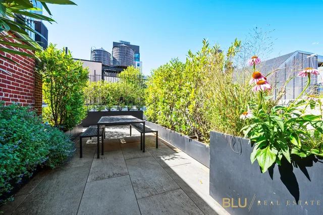 $1,150,000 | 39 East 12th Street, Unit 507 | Greenwich Village