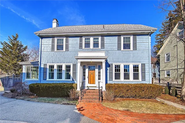 $1,050,000 | 7 Angell Court, Providence, RI 02906
