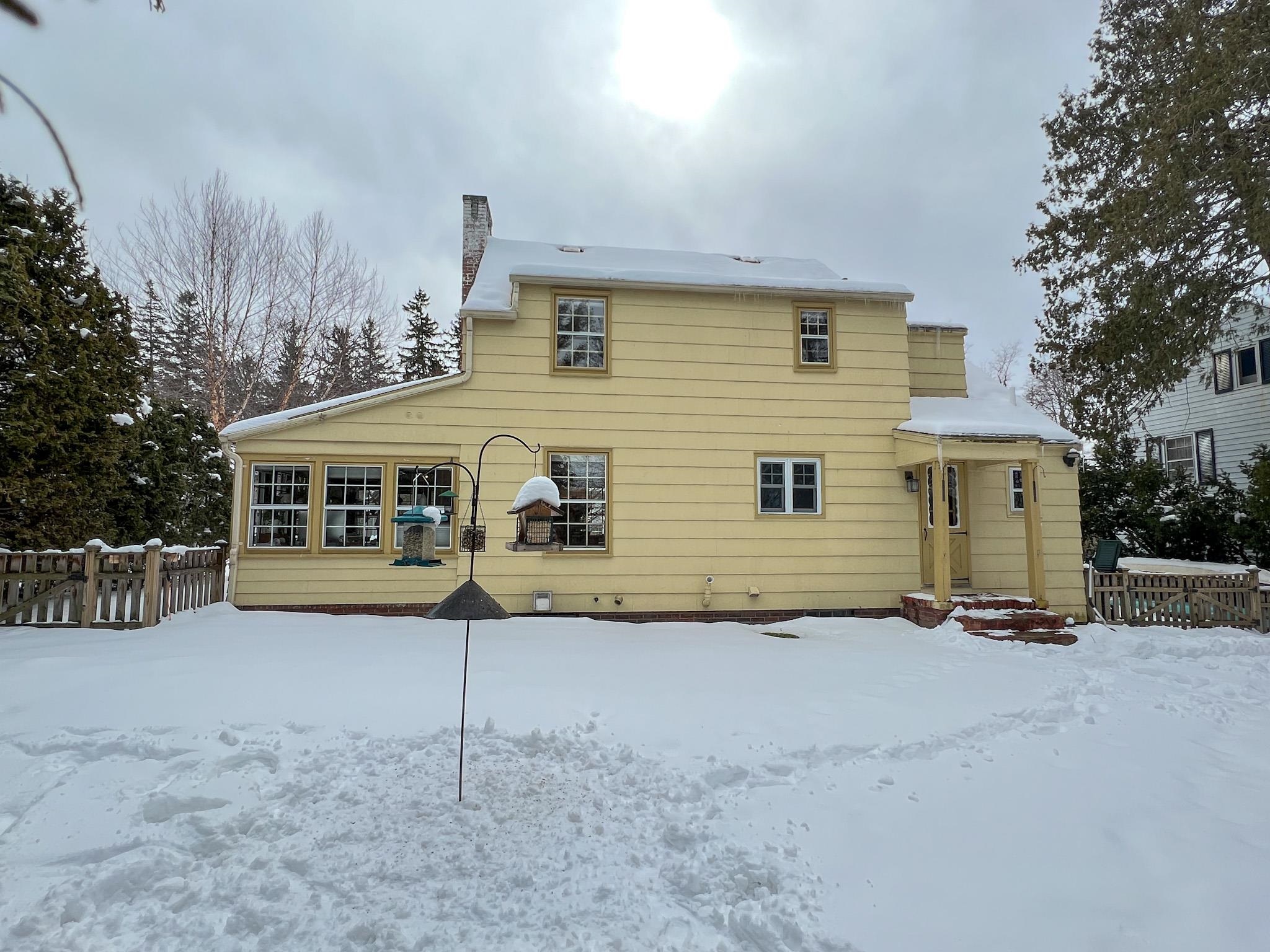 22 Colonial Square Burlington, VT 05401 - Photo 2 of 40 Gallery Image 2
