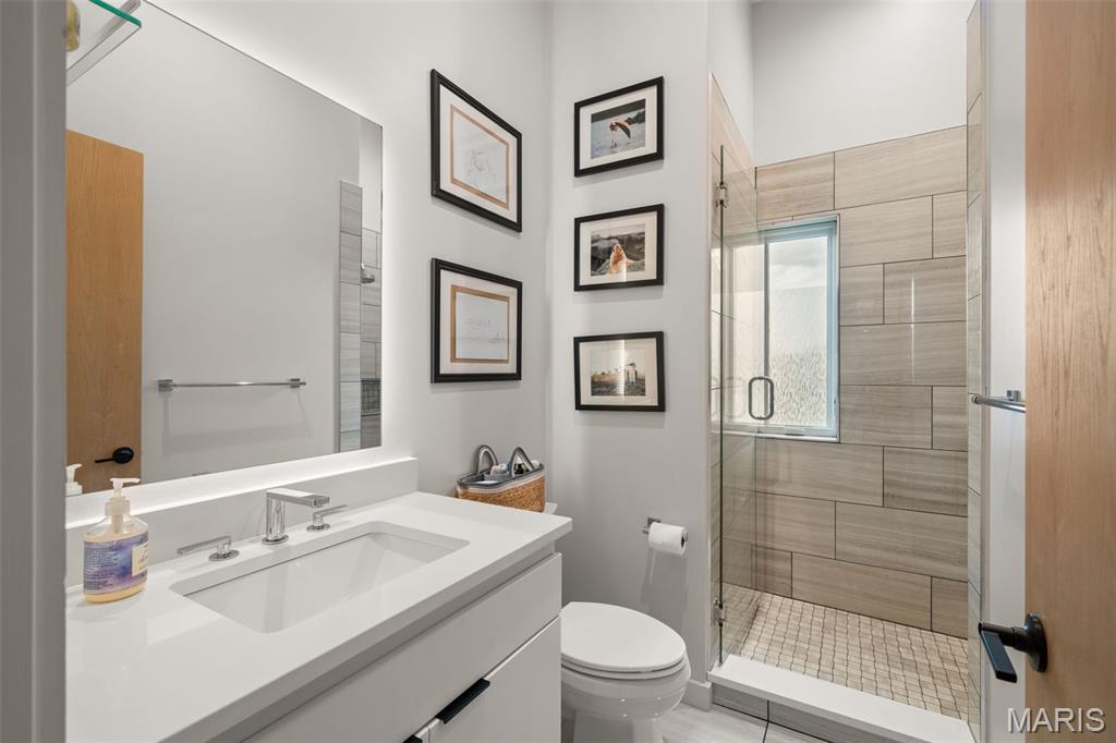 3738 Olive Street St. Louis, MO 63108 - Photo 31 of 75