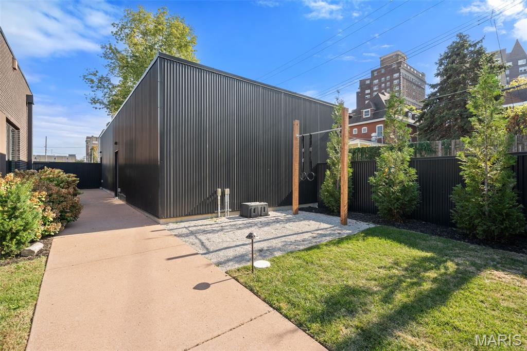 3738 Olive Street St. Louis, MO 63108 - Photo 59 of 75