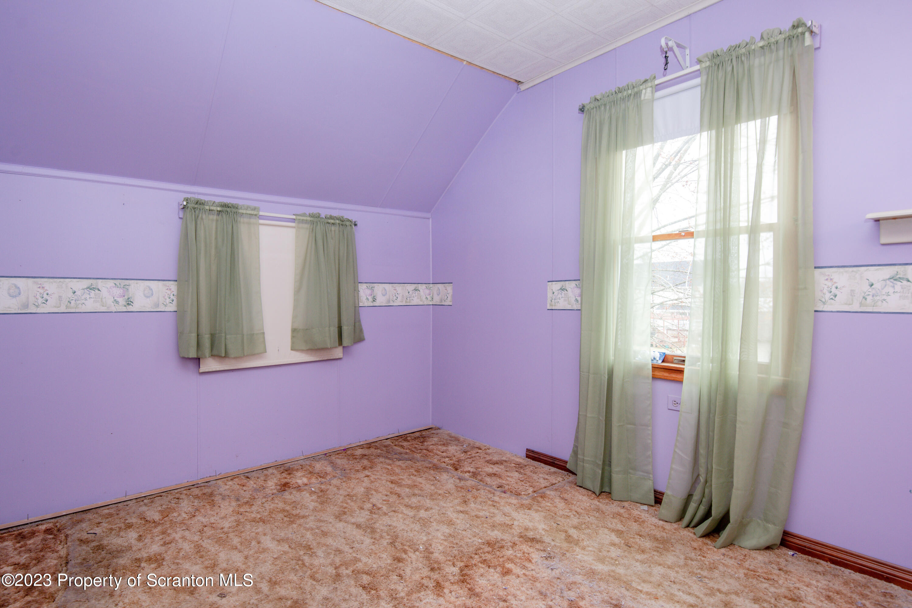 1119 Springbrook Avenue Moosic, PA 18507 - Photo 19 of 22 Gallery Image 19