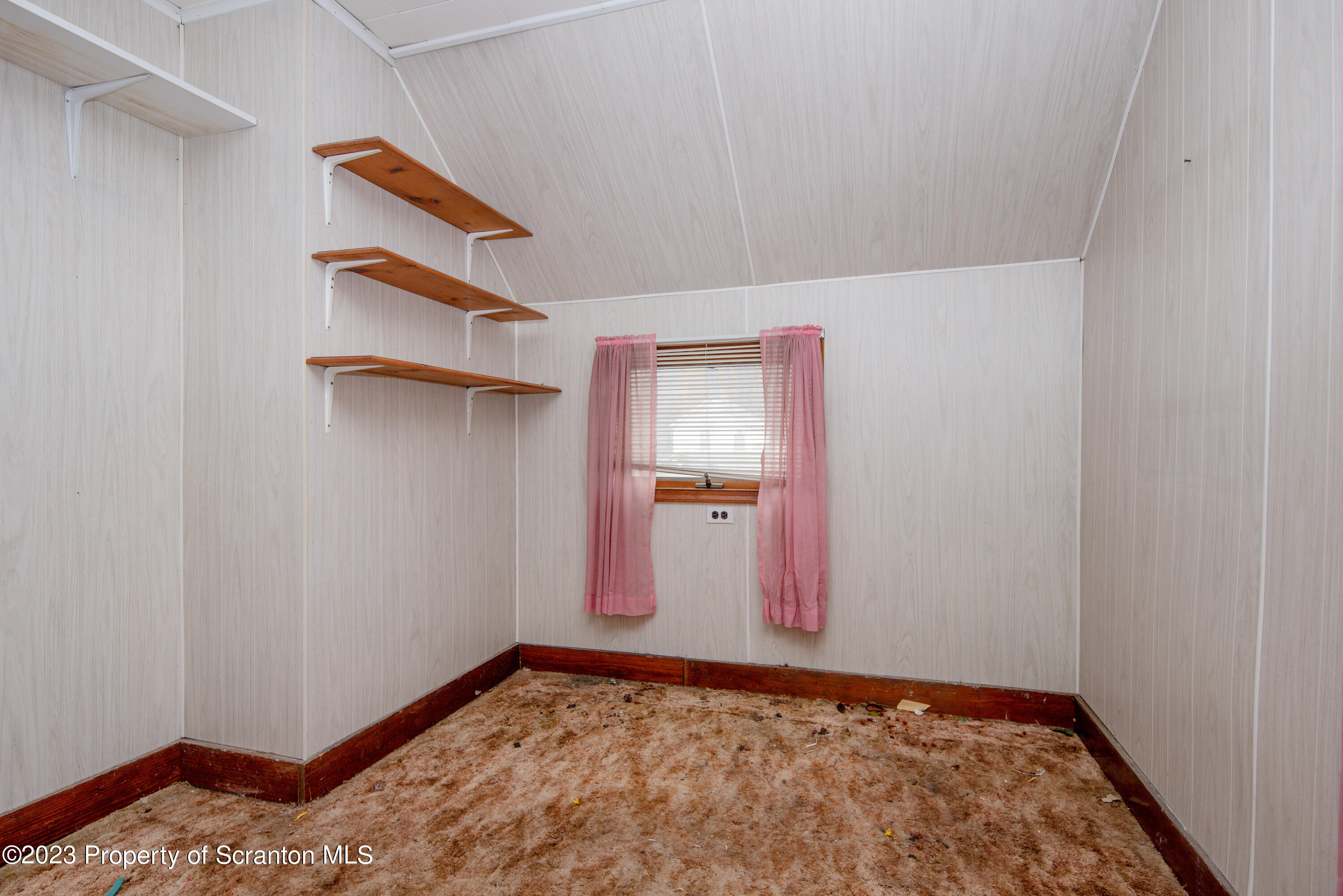 1119 Springbrook Avenue Moosic, PA 18507 - Photo 21 of 22 Gallery Image 21