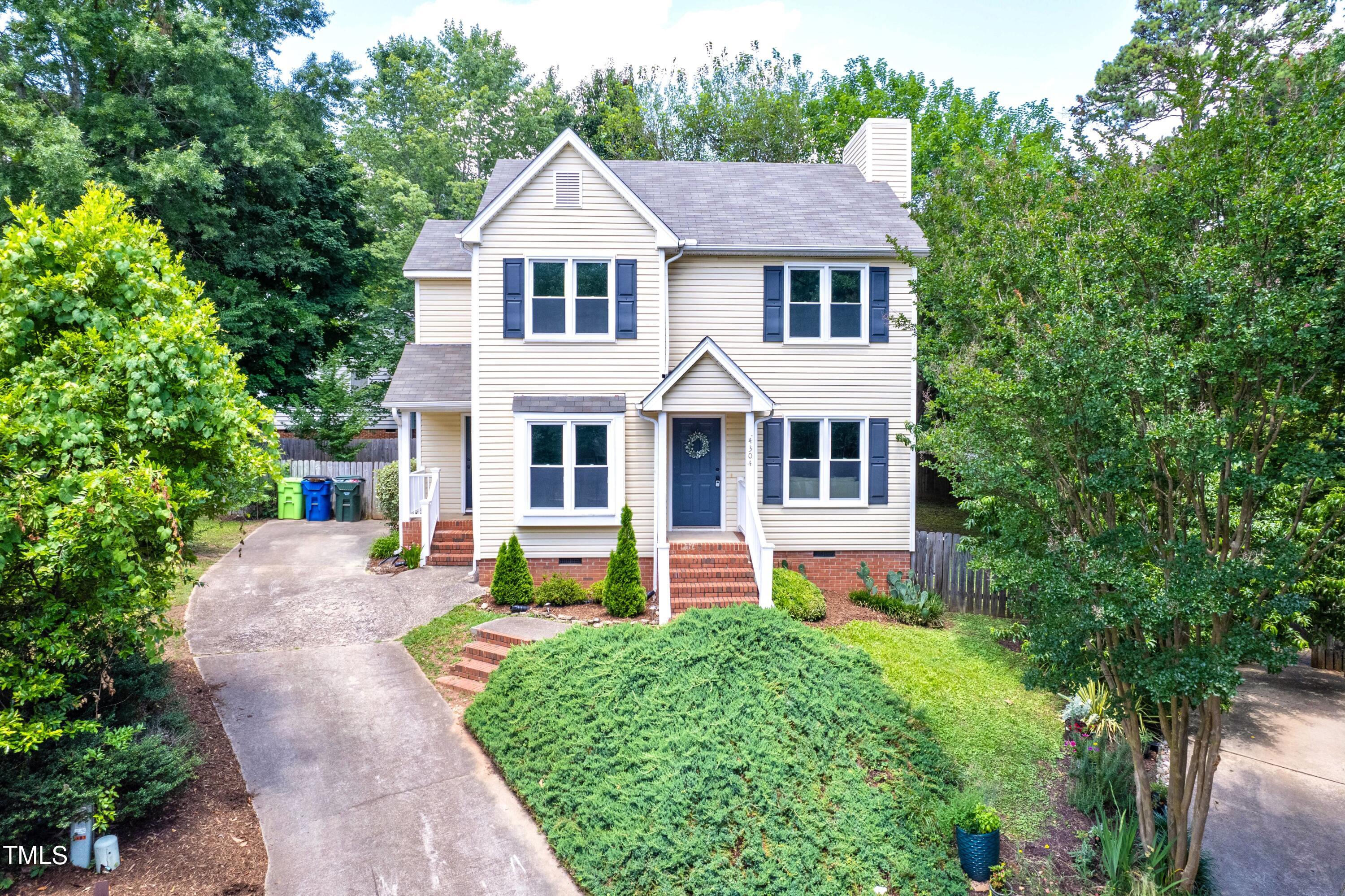 4304 Fathom Court Raleigh, NC 27606 - Photo 32 of 37 32