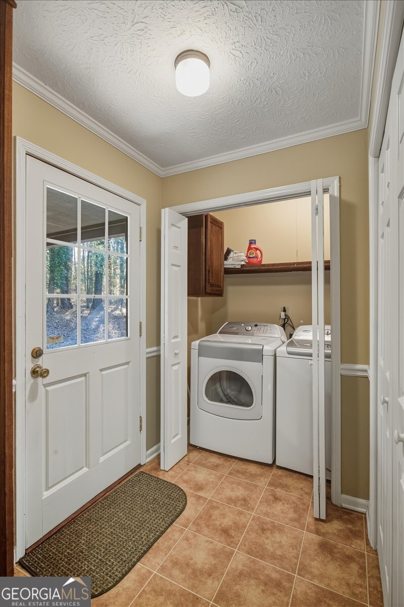 590 South New Salem Road Griffin, GA 30223 - Photo 13 of 52 a view of utility room