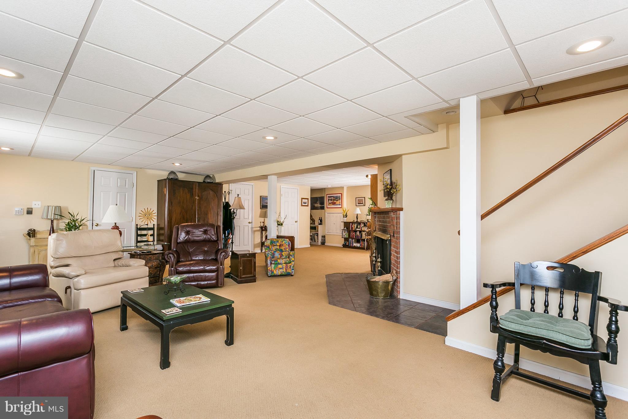1316 Doves Cove Road Towson, MD 21286 - Photo 22 of 30 Terrific lower level Fam. Rm. w/walk-out. 28x15