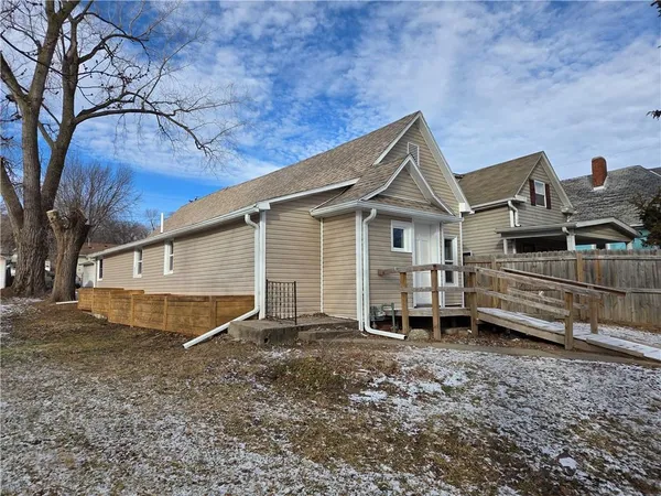 $149,000 | 3118 North 11th Street, St. Joseph, MO 64505