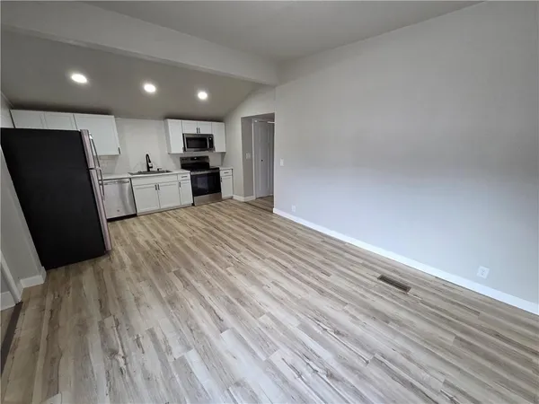 $149,000 | 3118 North 11th Street, St. Joseph, MO 64505