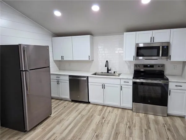 $149,000 | 3118 North 11th Street, St. Joseph, MO 64505