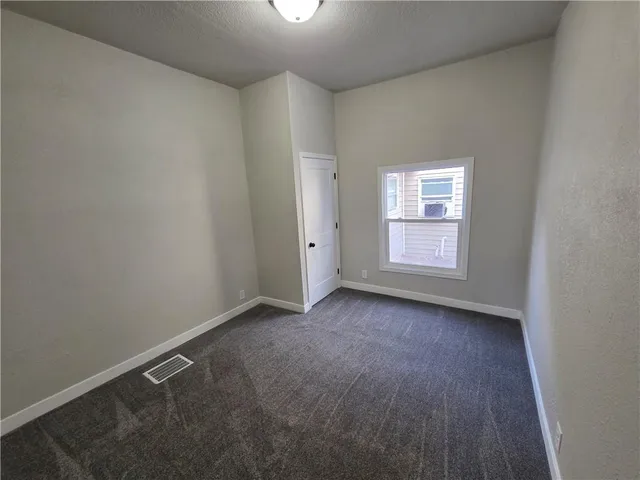 $154,900 | 3118 North 11th Street, St. Joseph, MO 64505