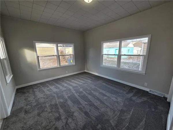 $149,000 | 3118 North 11th Street, St. Joseph, MO 64505