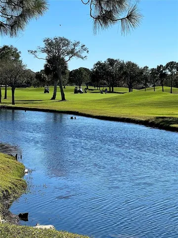 $1,900 | 2400 Feather Sound Drive, Unit 332, Clearwater, FL 33762