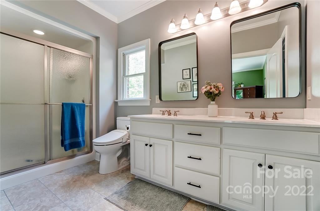 1275 Bridges Acres Road Kannapolis, NC 28083 - Photo 16 of 48 Gallery Image 16