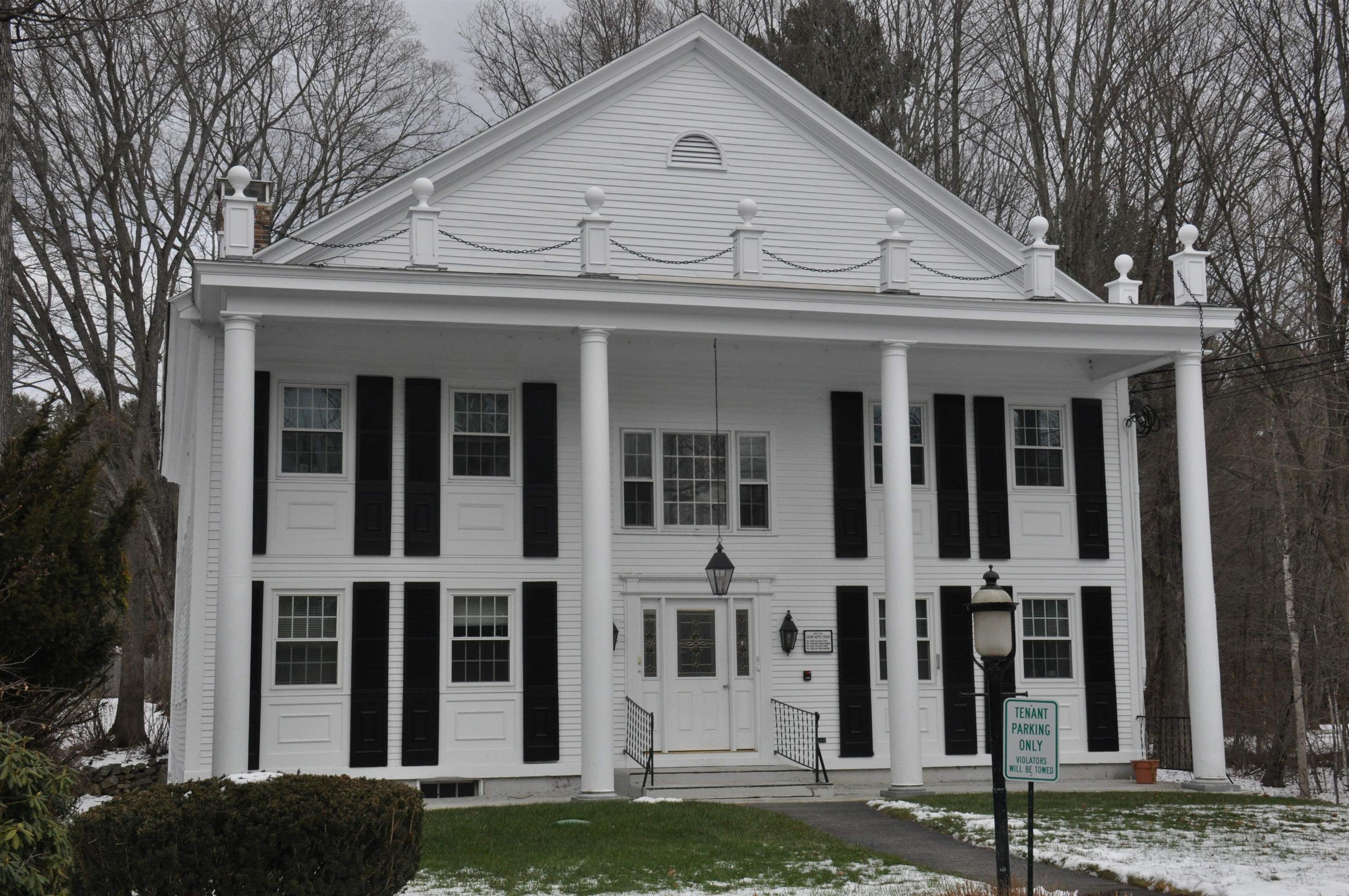 278 Main Street Hopkinton, NH 03229 - Photo 1 of 11