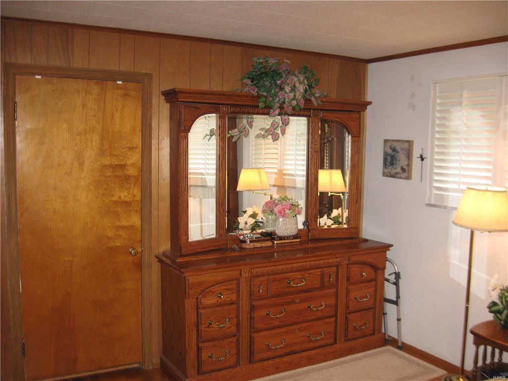 3041 Telegraph Road St. Louis, MO 63125 - Photo 10 of 23 Gallery Image 10