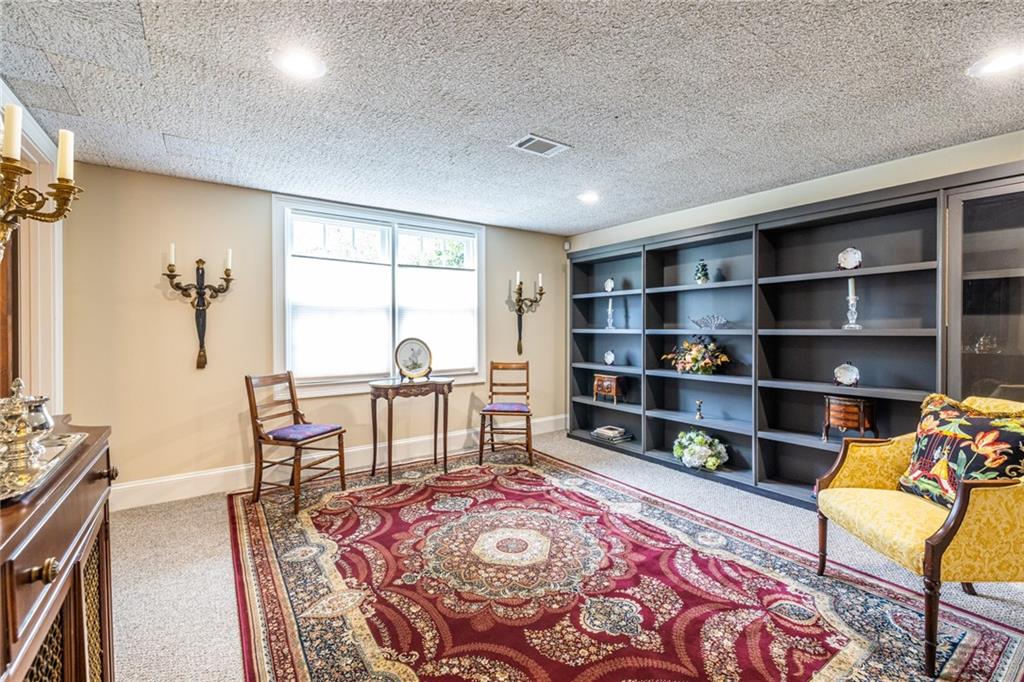 950 Heritage Hills Road Decatur, GA 30033 - Photo 60 of 88 a view of a livingroom with furniture