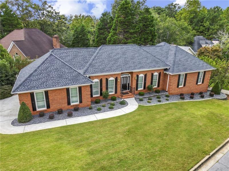 950 Heritage Hills Road Decatur, GA 30033 - Photo 6 of 88 a view of a house with backyard porch and sitting area