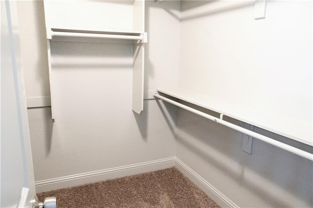 424 East Nelson Street Denison, TX 75021 - Photo 11 of 21 a view of closet