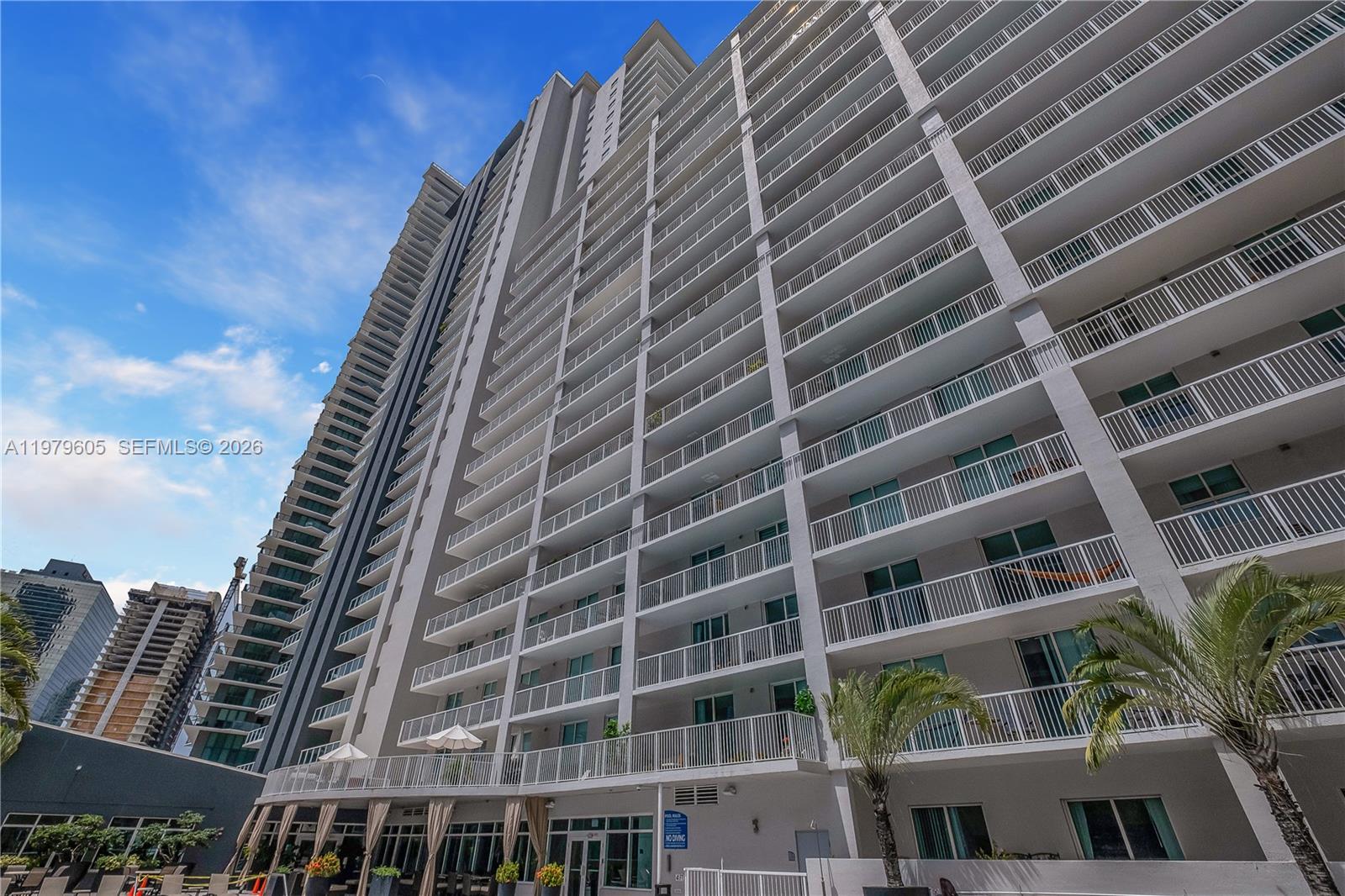 1250 South Miami Avenue, Unit 2802 Miami, FL 33130 - Photo 32 of 64 a front view of a building