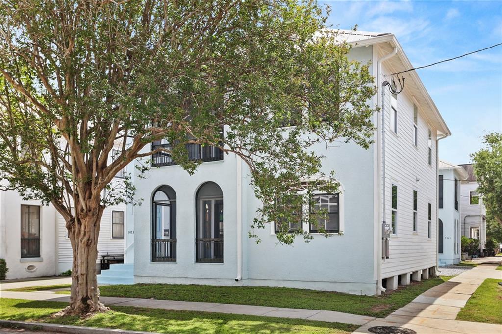 903 Lowerline Street New Orleans, LA 70118 - Photo 2 of 13